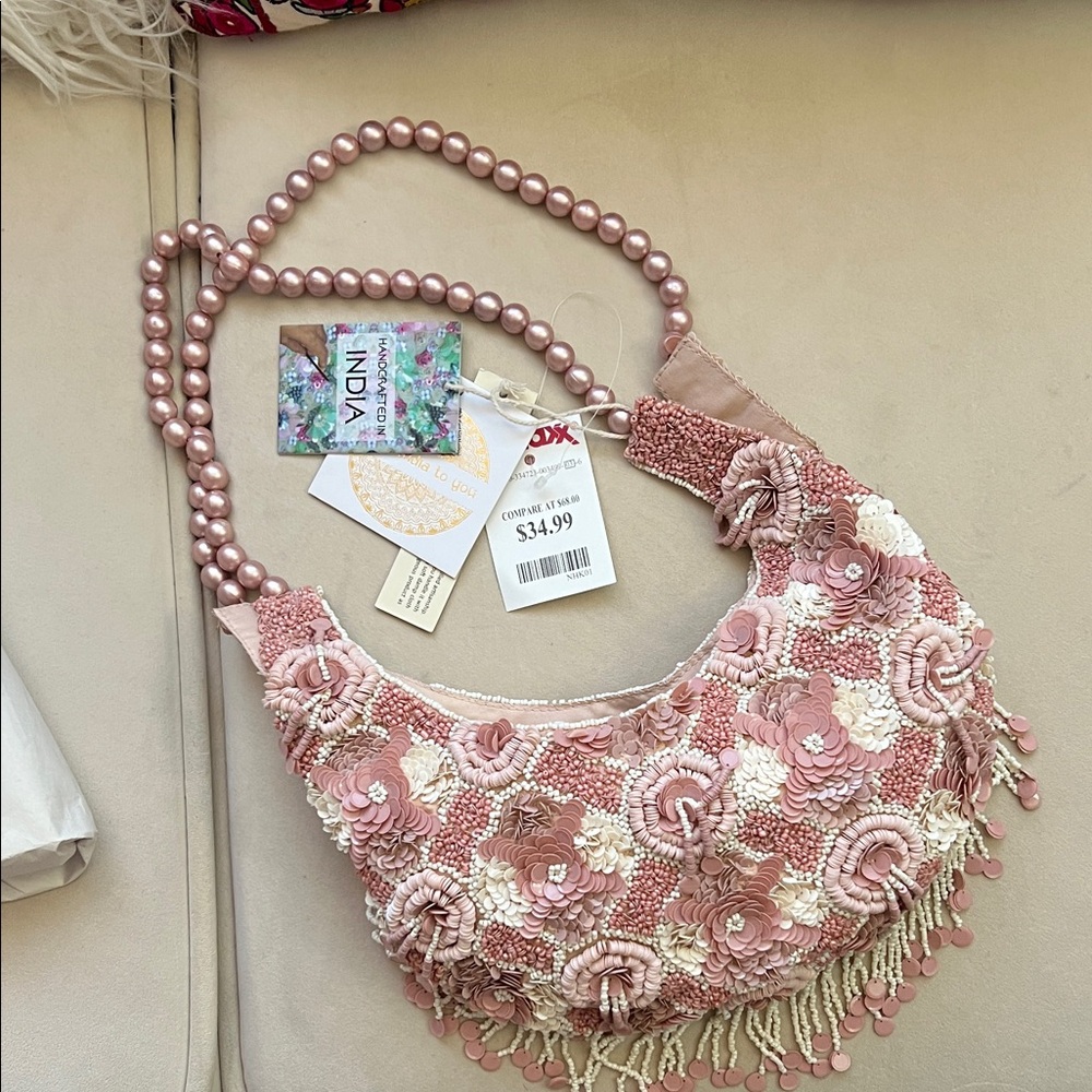 Elegant Beaded Tan Handbag - Picture 2 of 7